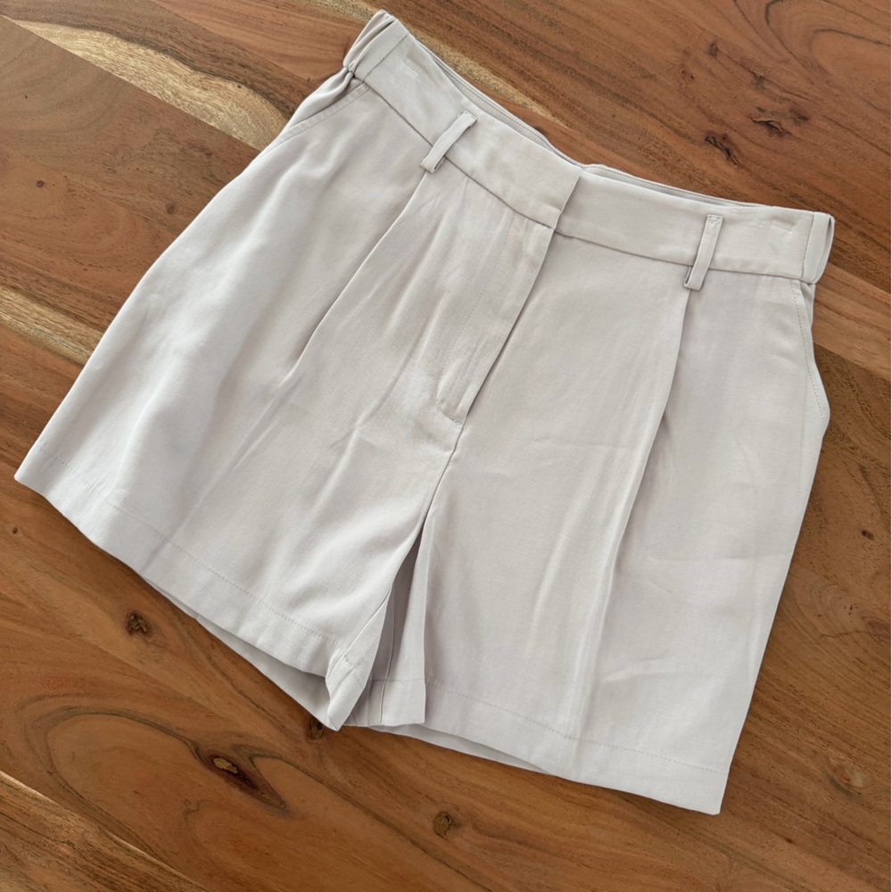 CHELSEA28 Tan Memoir Shorts - small